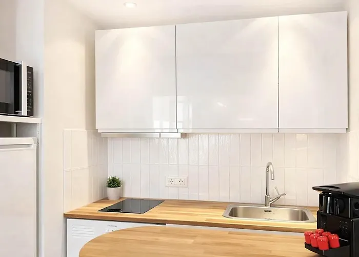 Apartment Eiffel Tower