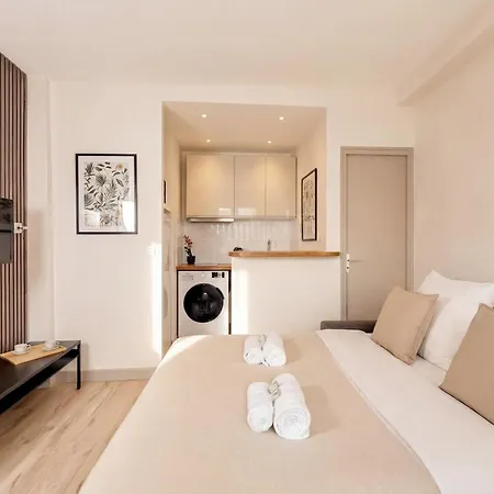 Apartman Eiffel Tower