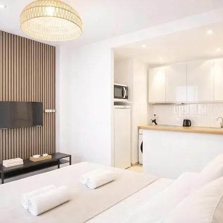 Eiffel Tower Διαμέρισμα